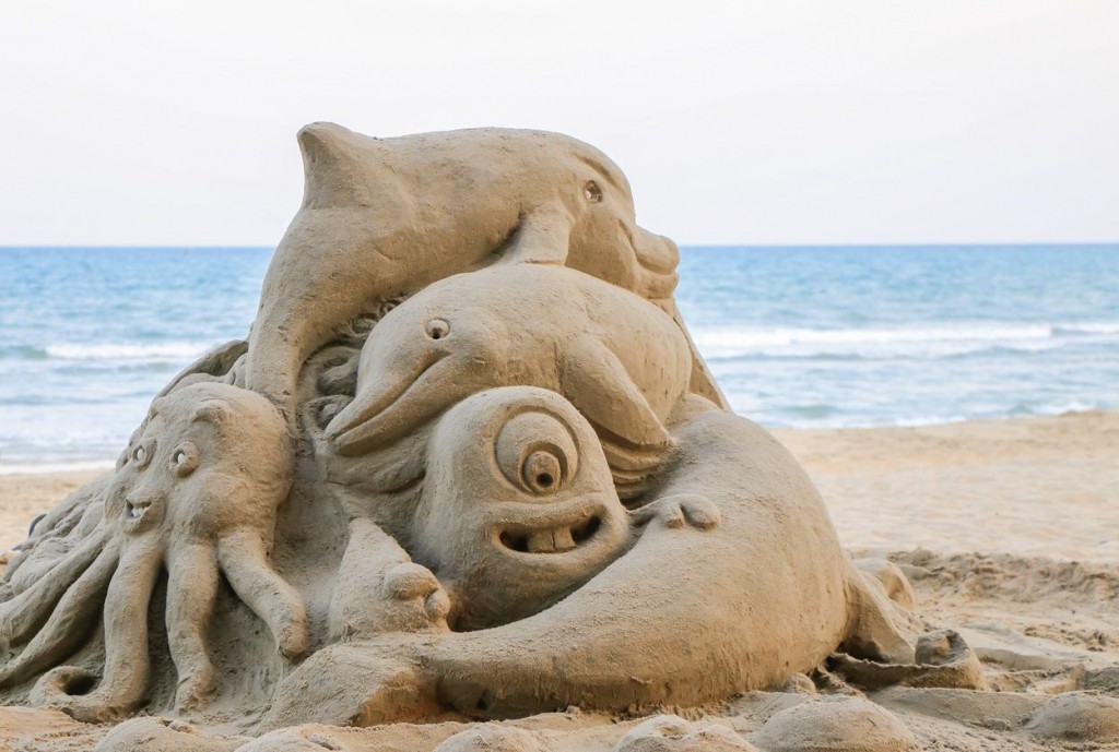 Sanibel Island holiday events sand sculpture